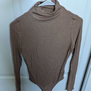 CAMEL TAUPE - LONG SLEEVE - TURTLENECK - RIBBED BODYSUIT - Shinstar - Women's S